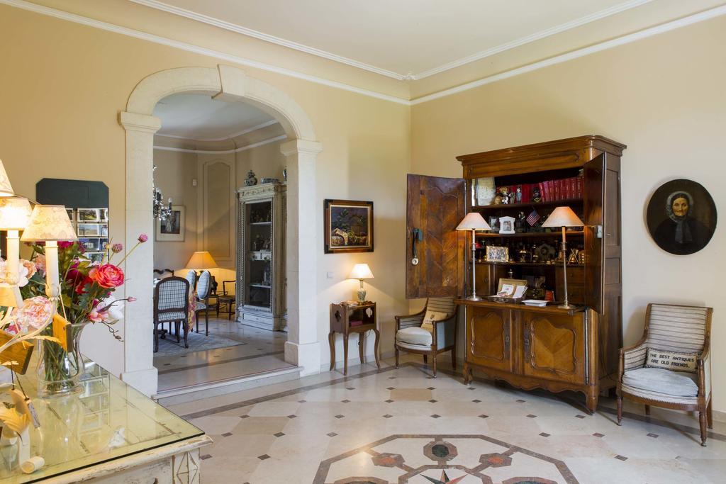 Chateau Talaud Panzió Loriol-du-Comtat Kültér fotó